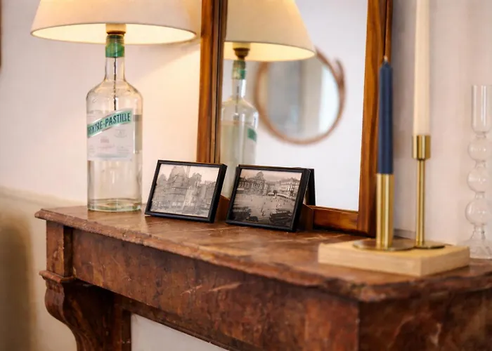 Prestigieux Pour 2 A 4 Personnes Au Coeur Du Centre-ville